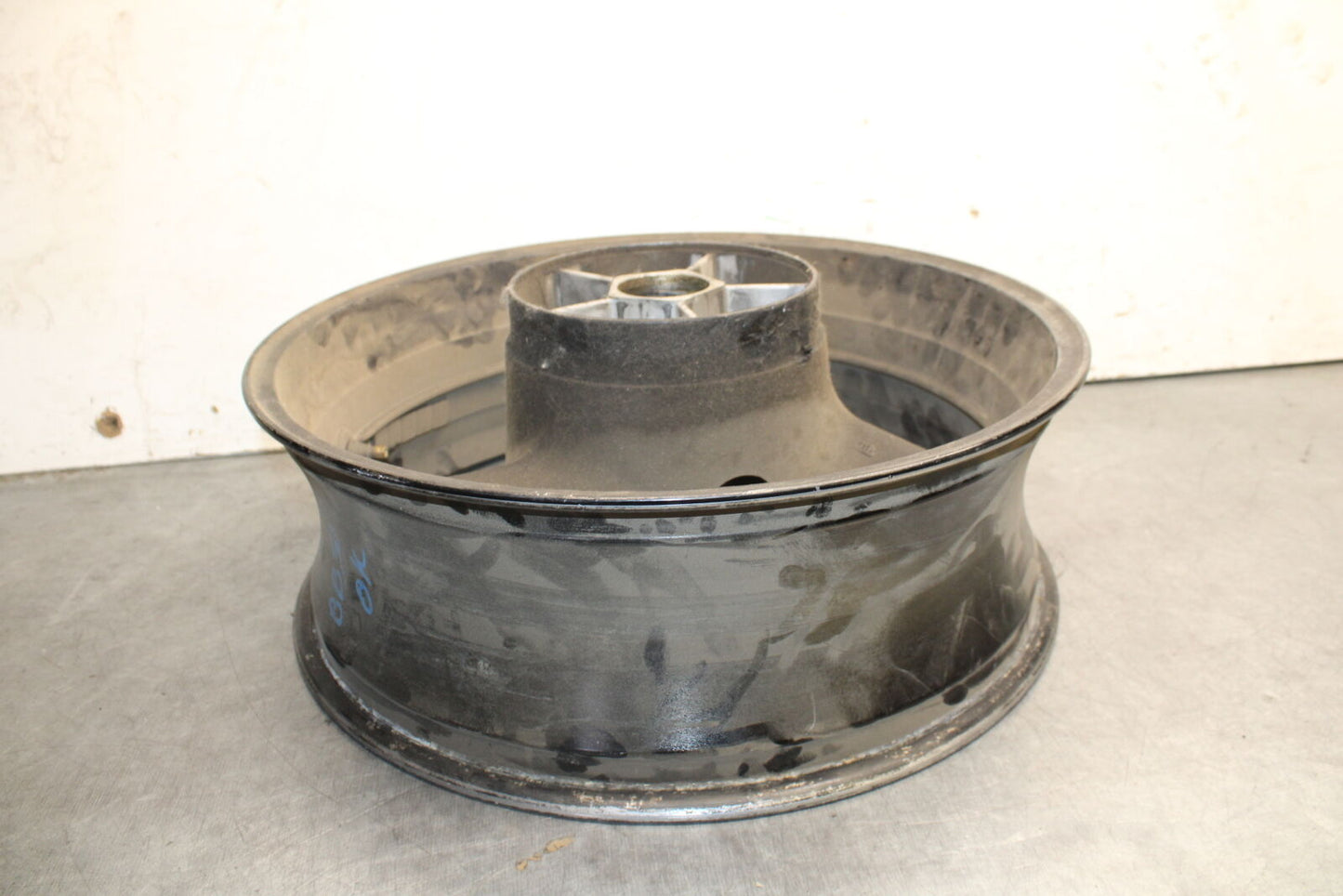 06-07 SUZUKI BANDIT 1200S ABS REAR WHEEL BACK RIM BB50