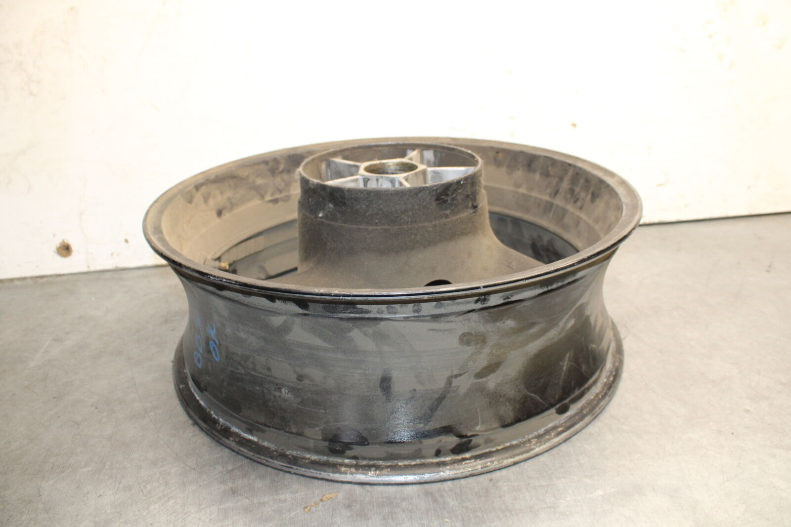 06-07 SUZUKI BANDIT 1200S ABS REAR WHEEL BACK RIM BB50