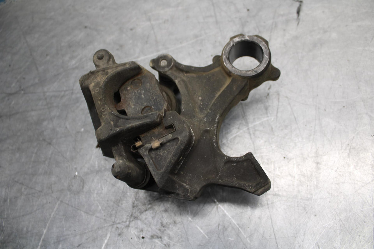 08-10 SUZUKI GSXR750 REAR BACK BRAKE CALIPER W MOUNT BRACKET bb476