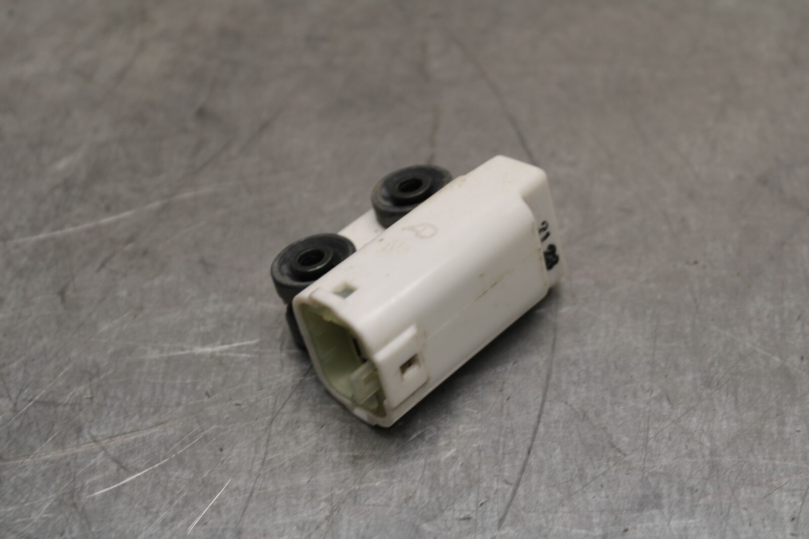 19-24 YAMAHA R3 TIP OVER BANK ANGLE CRASH SENSOR SWITCH  BB736
