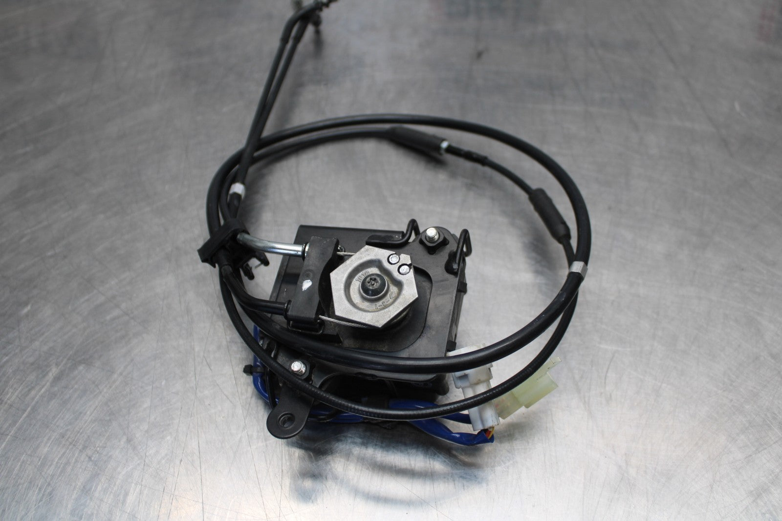 21-23 KAWASAKI NINJA ZX6R EXHAUST VALVE SERVO MOTOR BB179