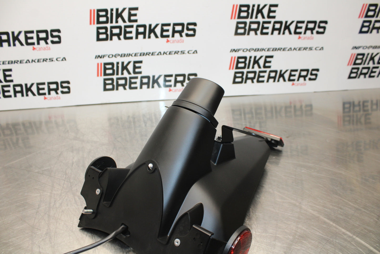 23-24 KAWASAKI NINJA ZX14R NEW!! REAR BACK FENDER MUD GUARD BB153