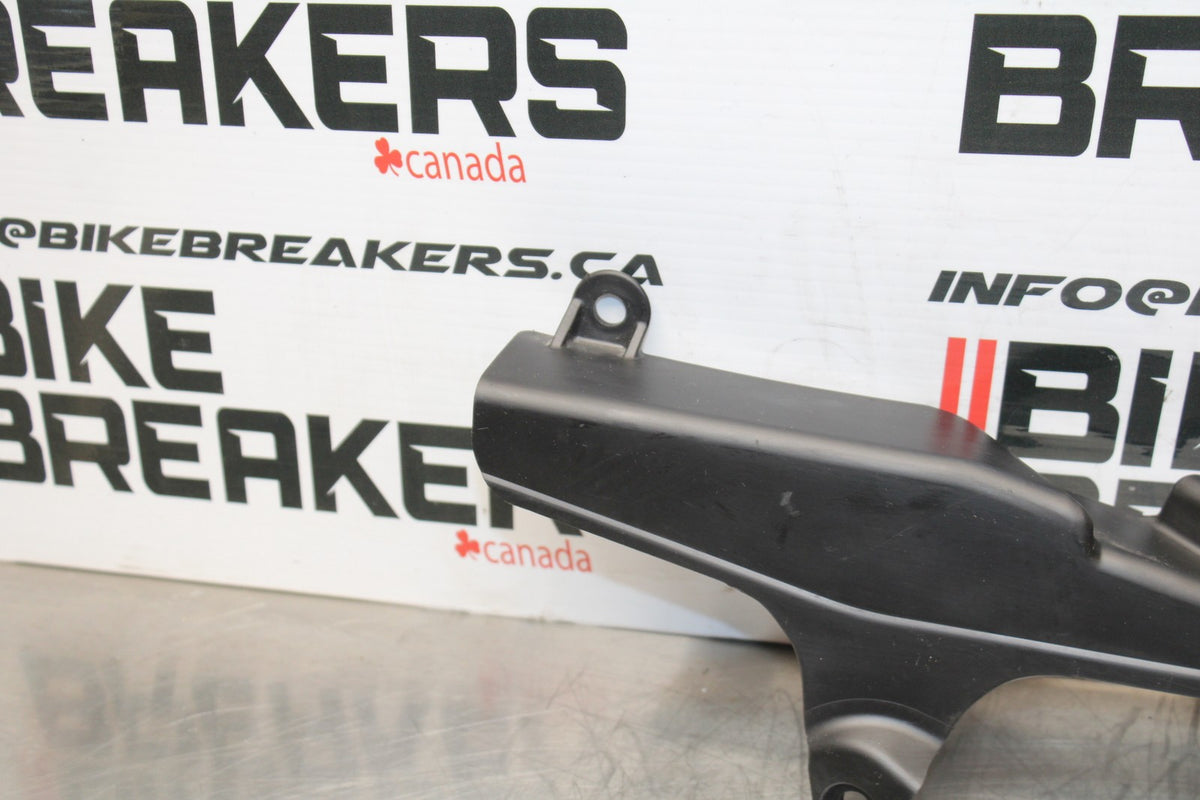 13-24 HONDA CBR600RR REAR BACK DRIVE CHAIN GUARD COVER 40510-MEE-010 BB772