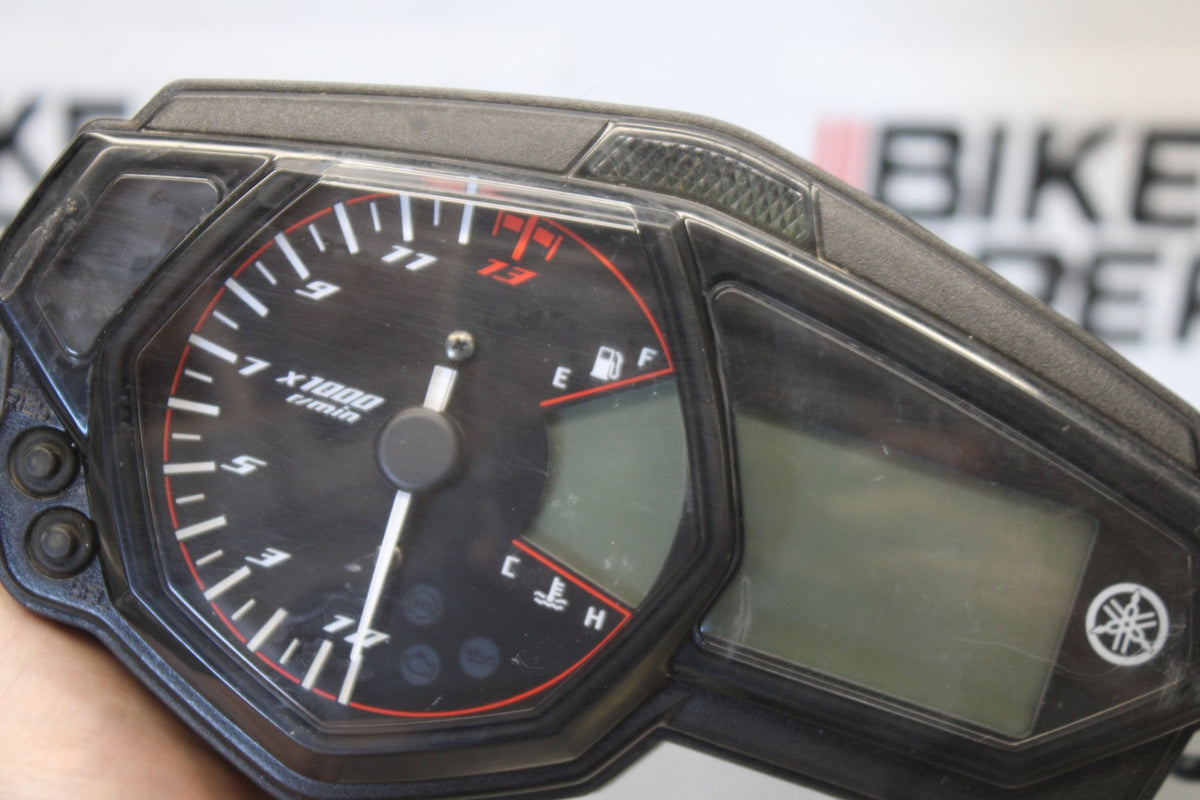 15-17 YAMAHA YZF R3 SPEEDO GAUGES DISPLAY CLUSTER SPEEDOMETER TACHOMETER BB788