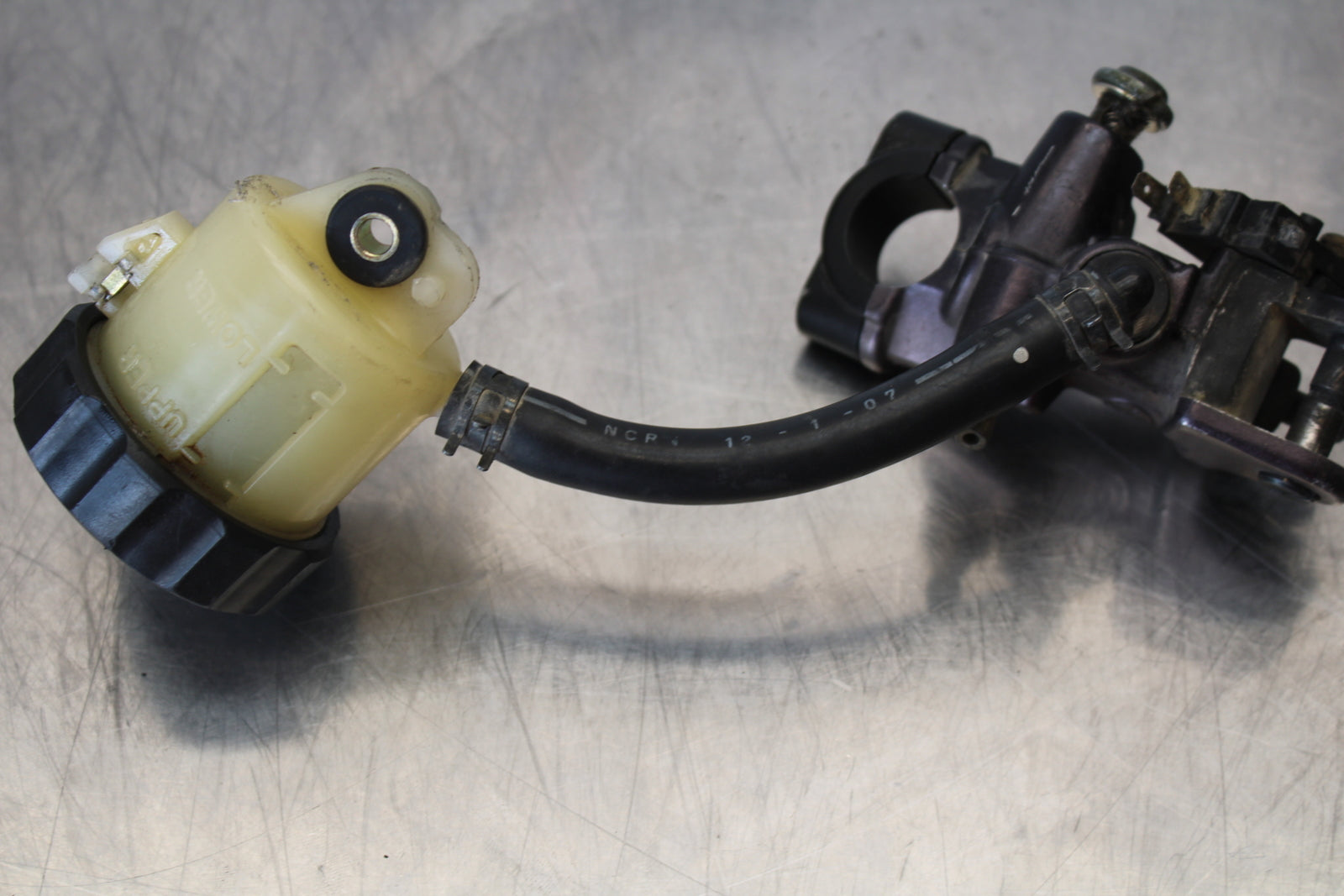 07-08 YAMAHA YZF R1 FRONT BRAKE MASTER CYLINDER BB160
