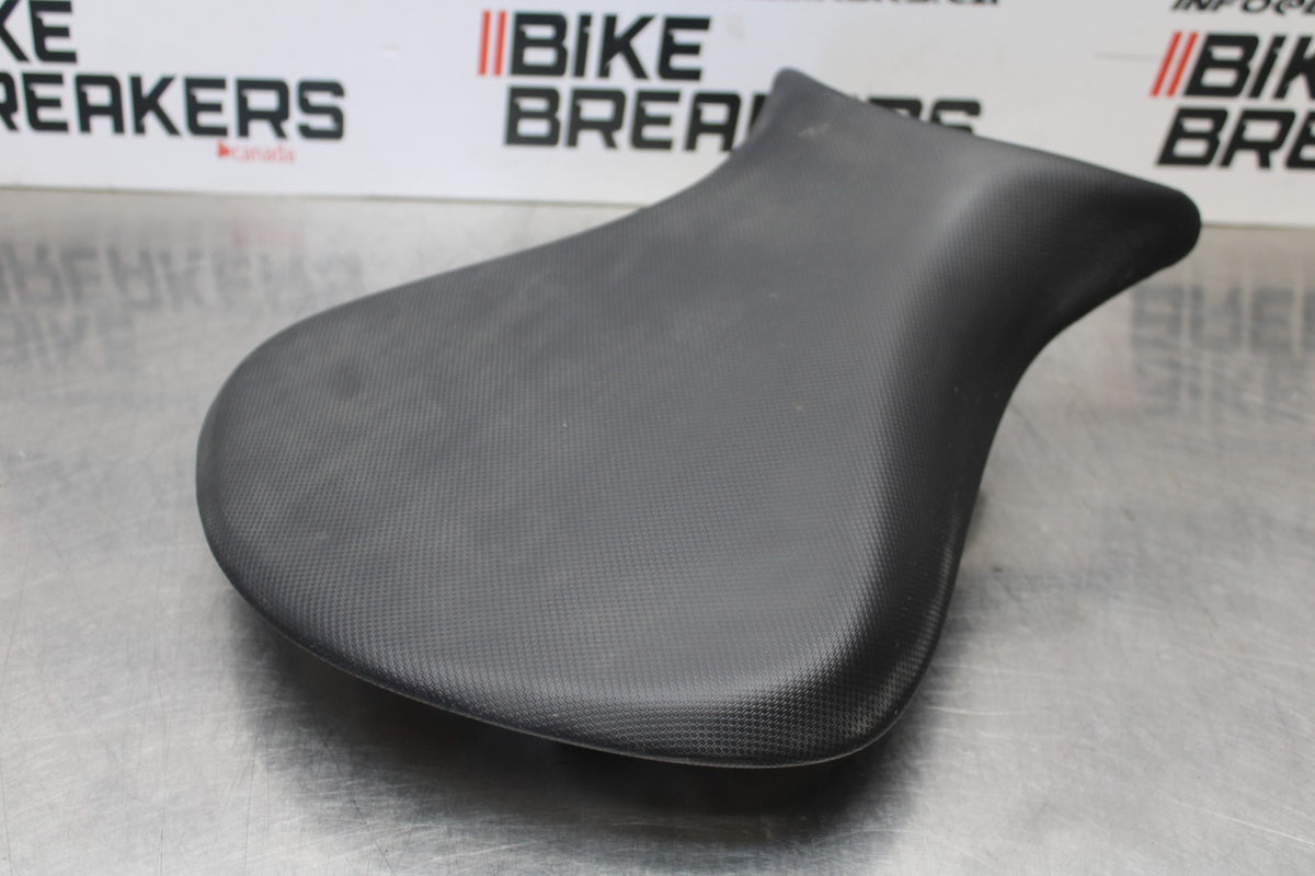 07-08 KAWASAKI NINJA ZX6R FRONT DRIVERS SEAT PAD SADDLE PILLION  BB203