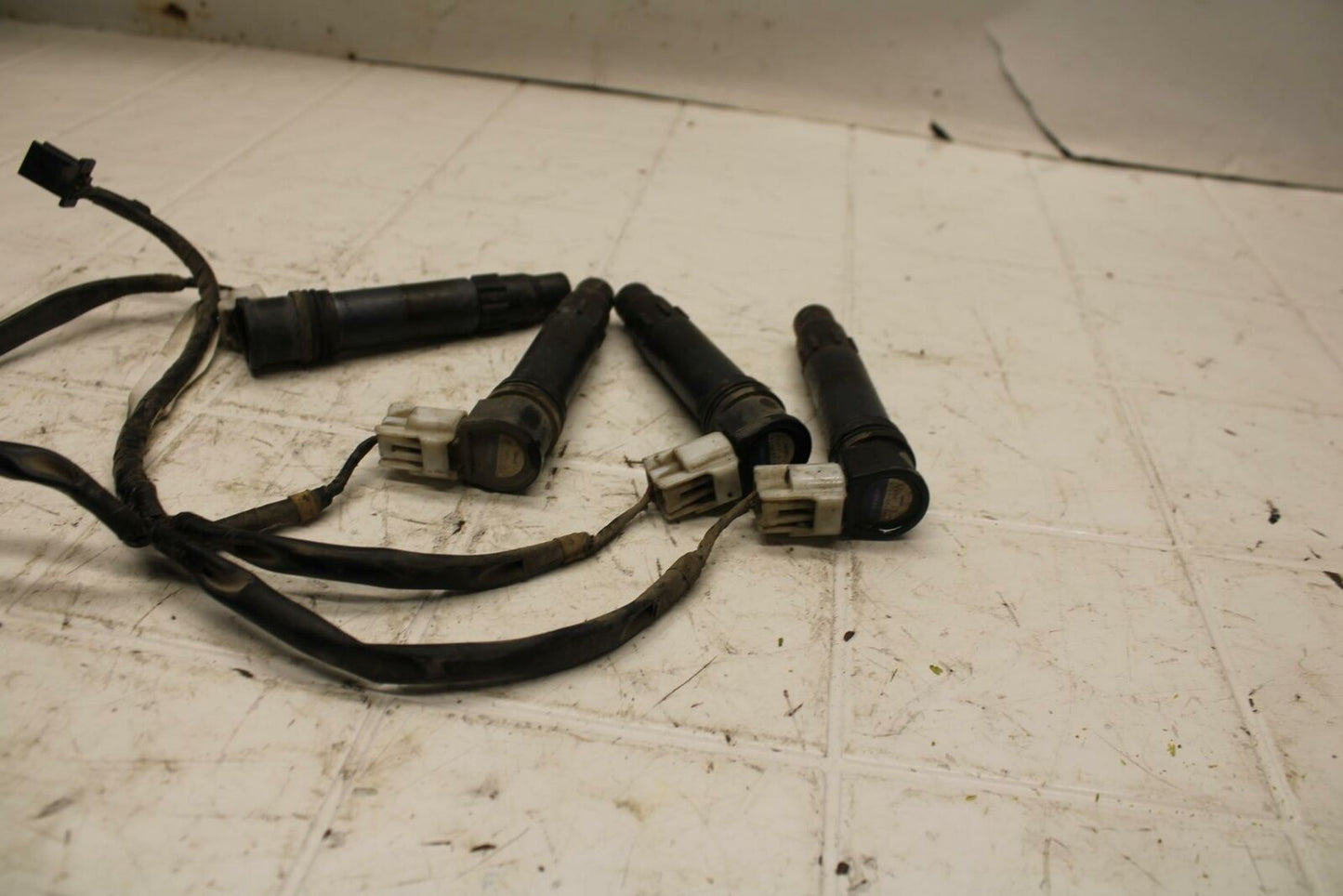05-06 HONDA CBR600RR IGNITION COILS COIL SPARK PLUG CAPS BB399