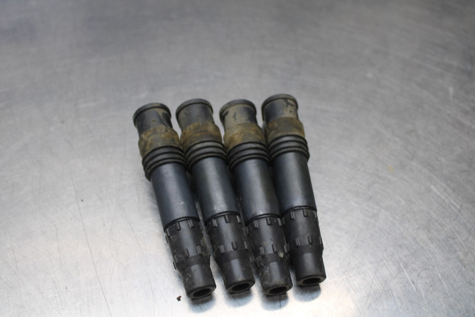 05-06 SUZUKI GSXR1000 IGNITION COILS COIL SPARK PLUG CAPS BB773