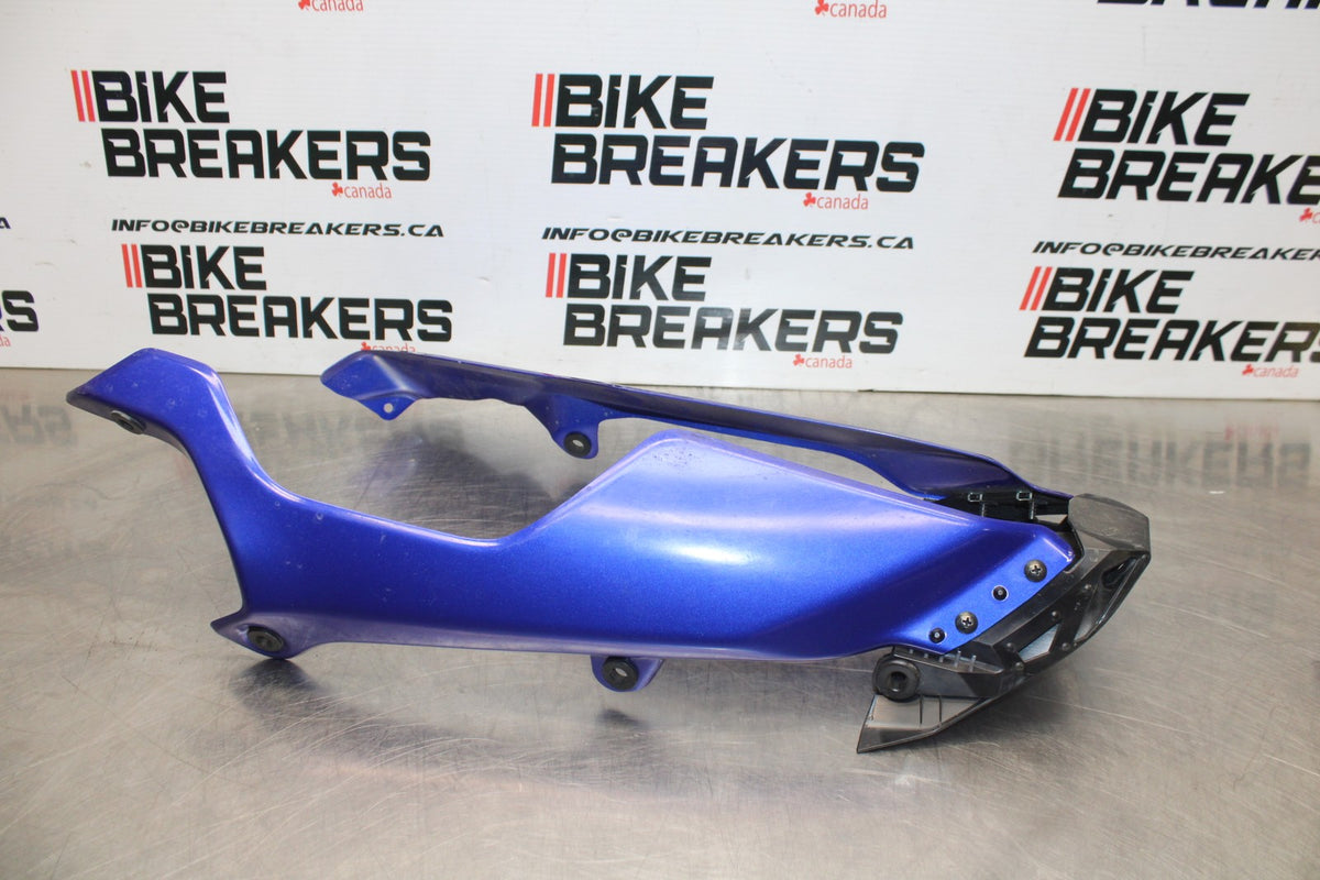 22-25 YAMAHA YZF R7 LOWER BOTTOM BELLY FAIRING COWL BB583