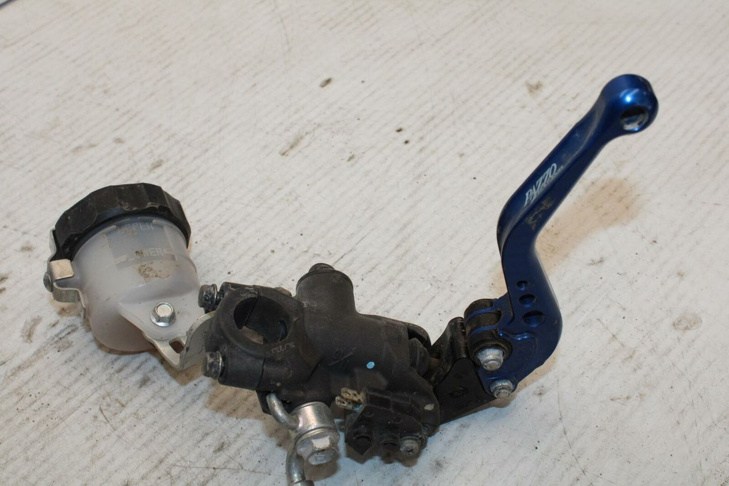 08-09 SUZUKI GSXR600 RIGHT LEFT FRONT BRAKE CALIPER SET PAIR CALIPERS BB156B
