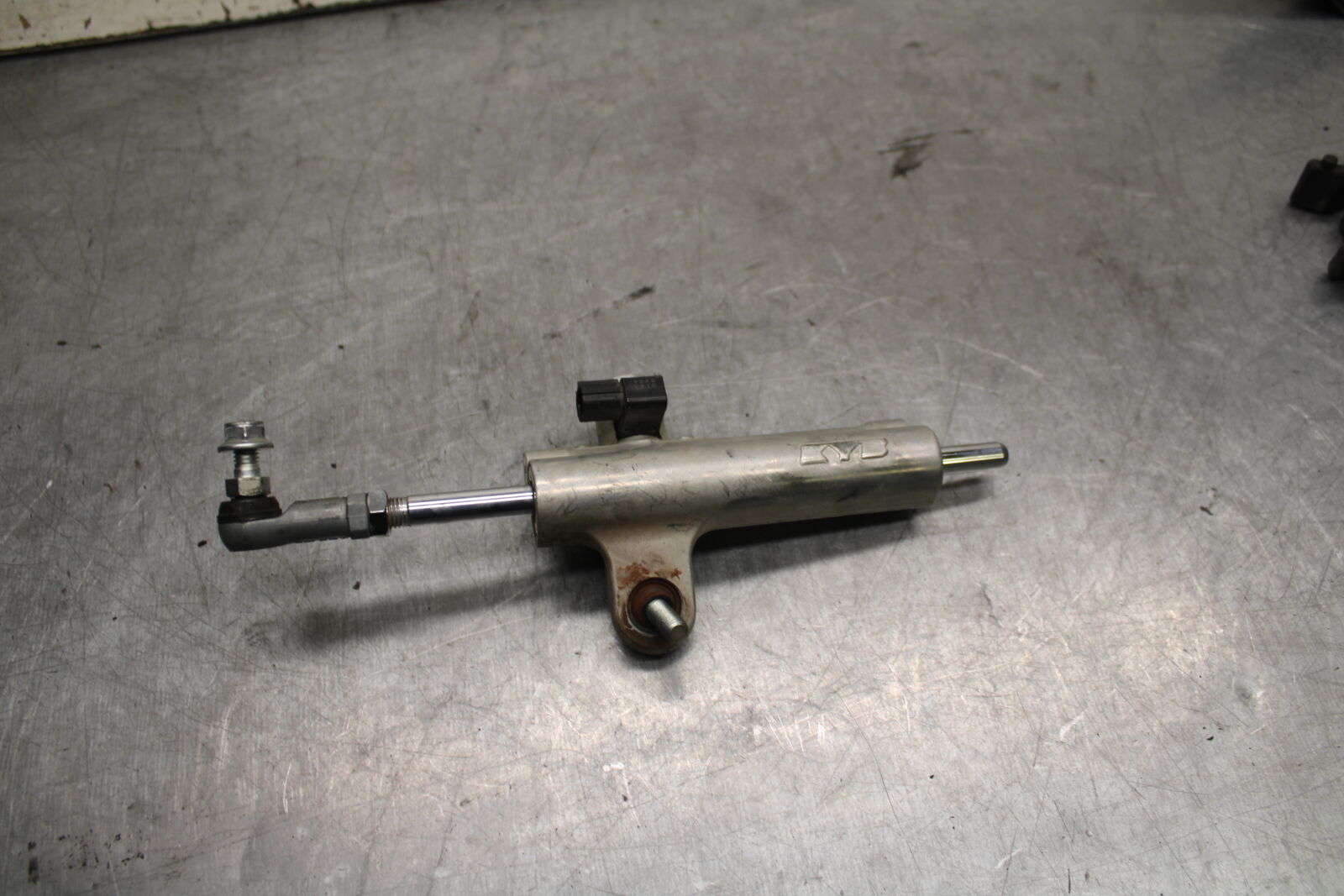08-09 SUZUKI GSXR600 STEERING DAMPER STABILIZER BB728
