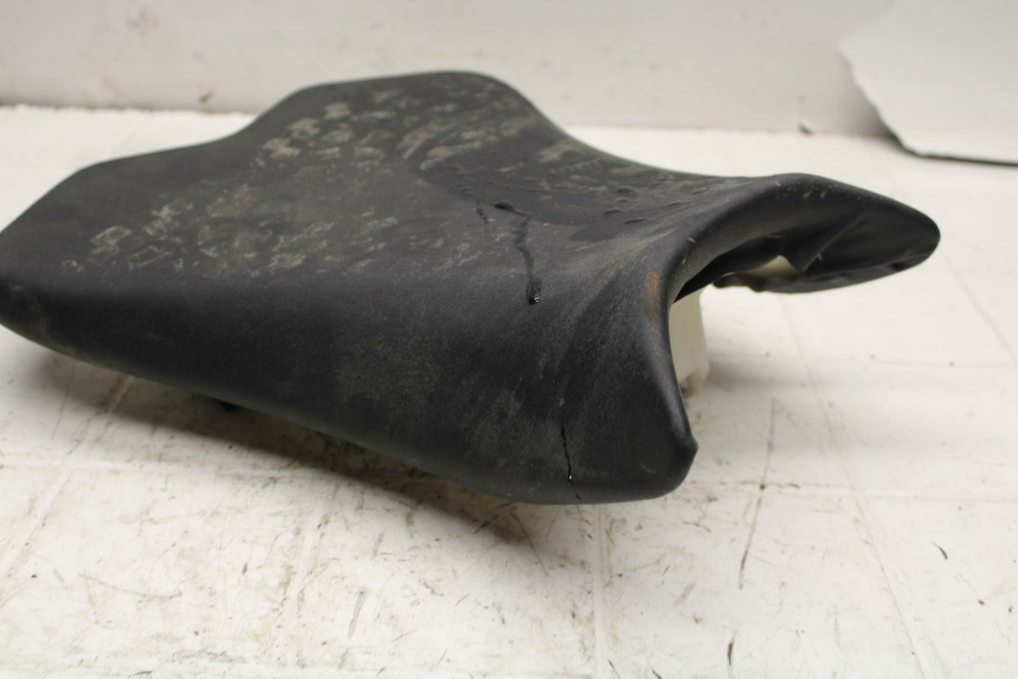 13-17 KAWASAKI NINJA ZX6R ZX636E FRONT DRIVERS SEAT PAD SADDLE PILLION BB409