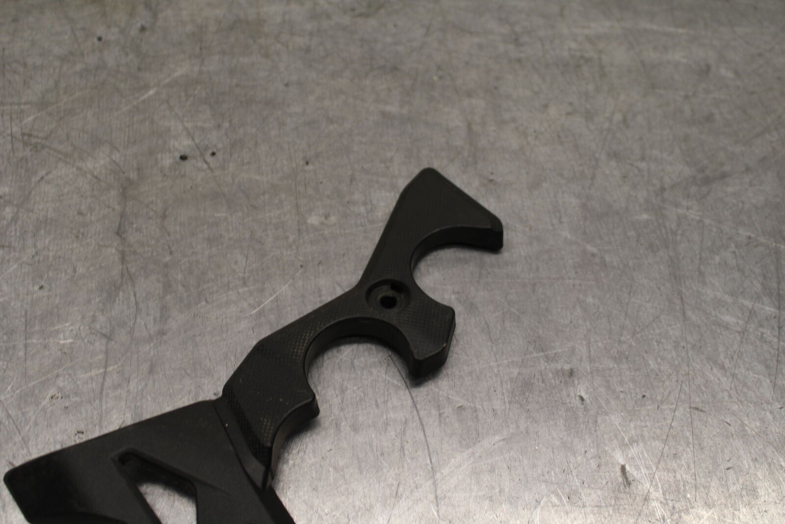 19-22 KAWASAKI Z400 RIGHT FRAME/ REARSET SIDE COVER COWL PANEL BB738