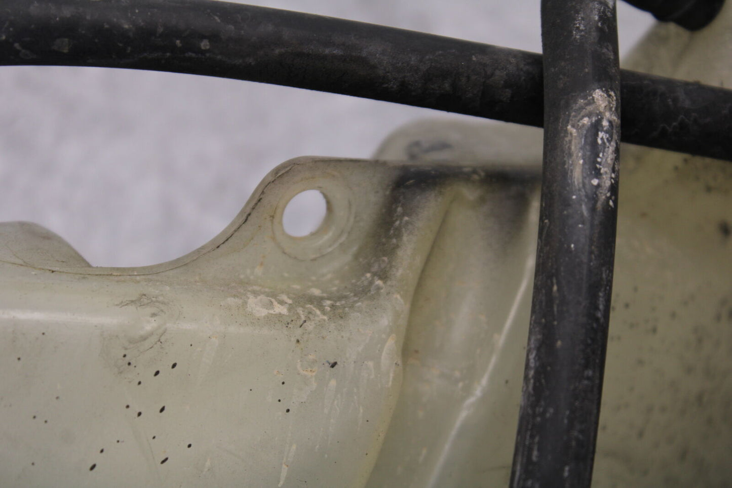 09-12 KAWASAKI NINJA ZX6R ZX600R COOLANT WATER TANK RESERVOIR 43078-0057 BB656