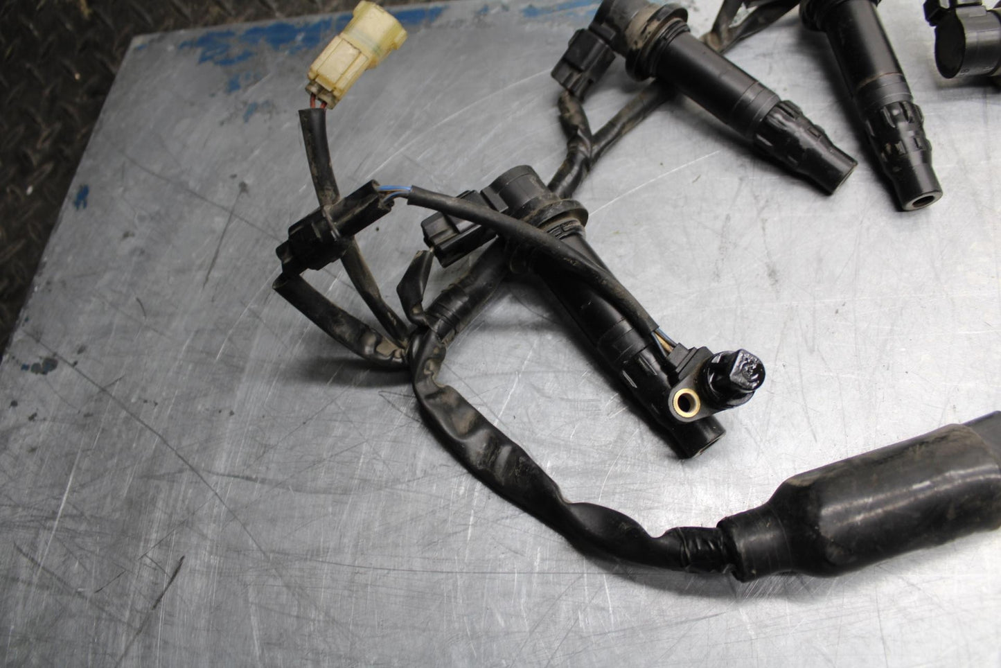 09-14 YAMAHA YZF R1 IGNITION COIL SET  HARNESS WIRE LOOM 14B-82309-00-00 BB471 
