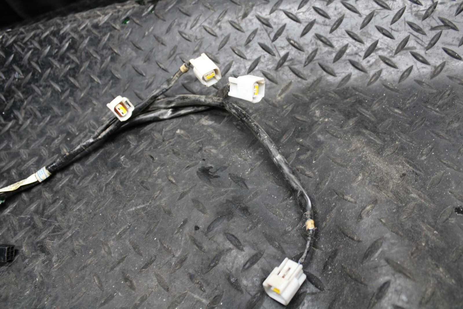 03-04 HONDA CBR600RR IGNITION COIL WIRING HARNESS WIRE LOOM 32102-MEE-000 BB200