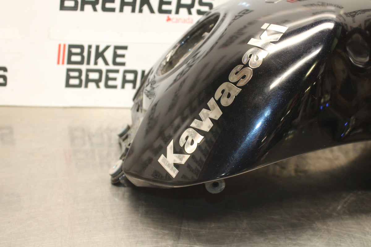 08-09 KAWASAKI NINJA ZX14R GAS TANK FUEL CELL PETROL RESERVOIR BB932