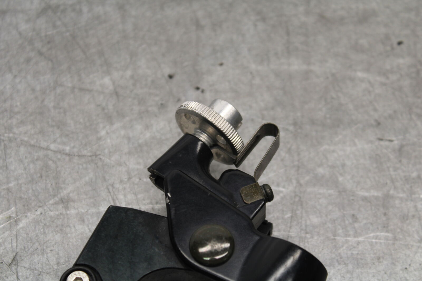 05-06 SUZUKI GSXR1000 CLUTCH PERCH MOUNT WITH LEVER BB663