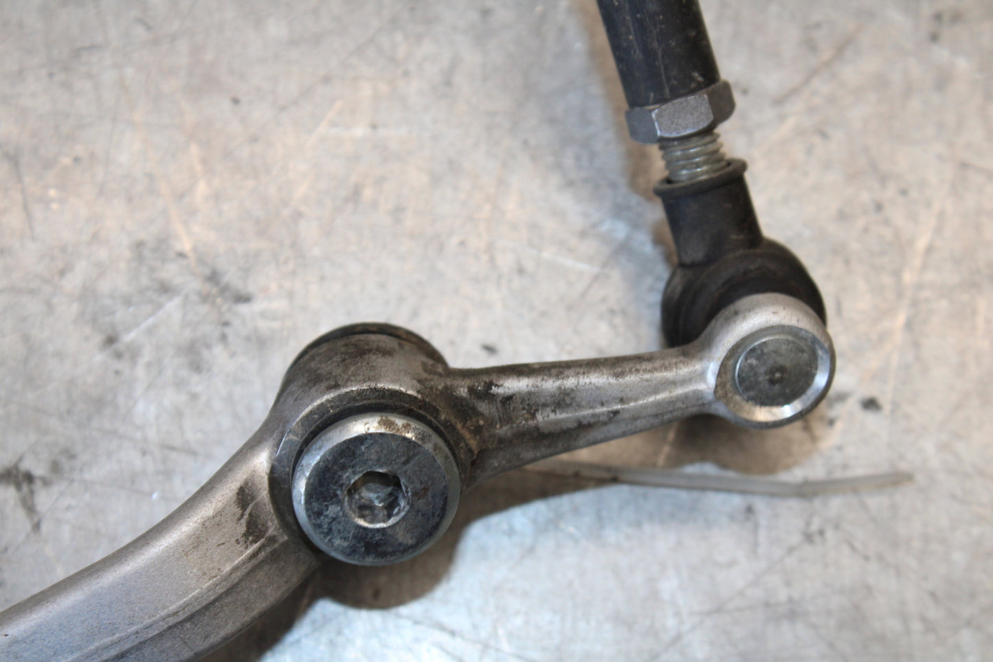 08-16 YAMAHA YZF R6 SHIFTER LINKAGE SHIFT LINK PEDAL 2C0-18110-01-00 BB665