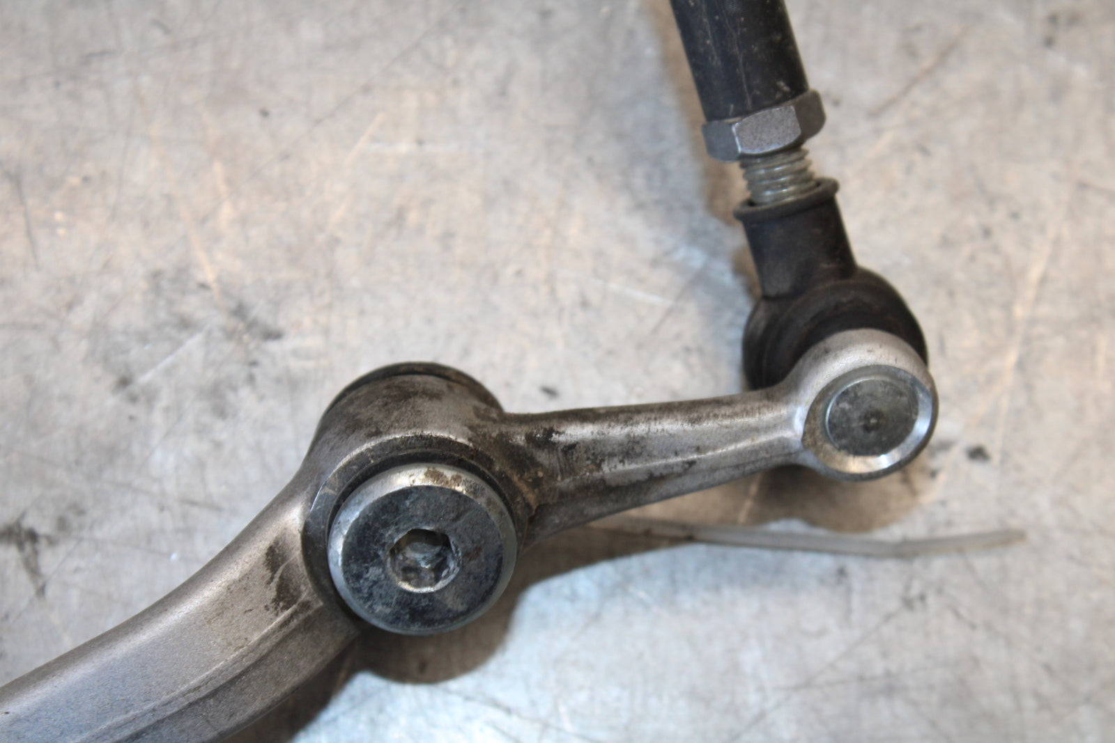 08-16 YAMAHA YZF R6 SHIFTER LINKAGE SHIFT LINK PEDAL 2C0-18110-01-00 BB665