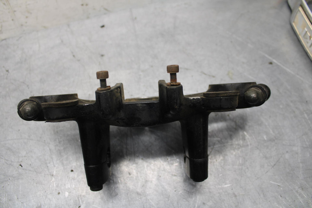 82-83 SUZUKI GS1100GL FORKS UPPER TRIPLE TREE CLAMP BB30