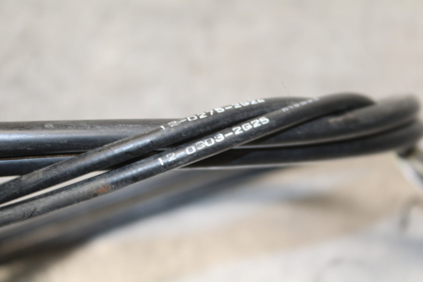 12-13 KAWASAKI Z1000 THROTTLE CABLES LINES BB743