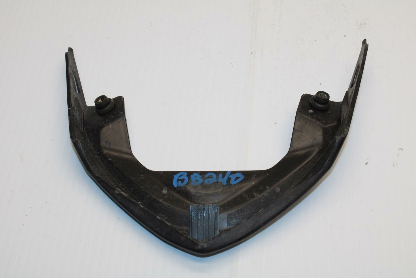 13-18 KAWASAKI NINJA ZX6R REAR TAIL BRAKE LIGHT TRIM  BB240