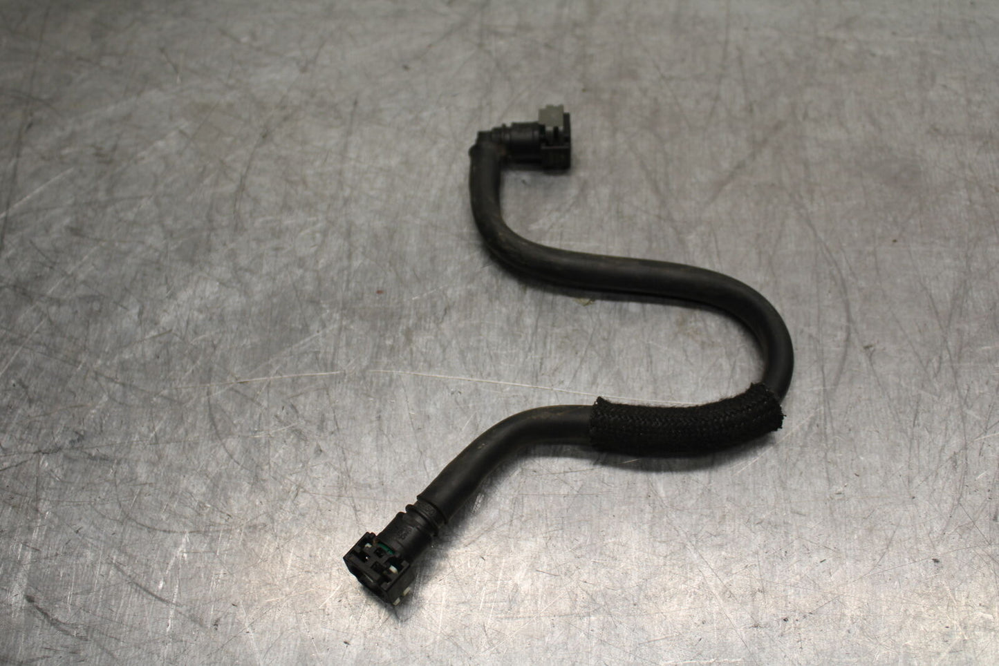 22-24 YAMAHA XSR900 FUEL HOSE GAS LINE TUBE PIPE BB710