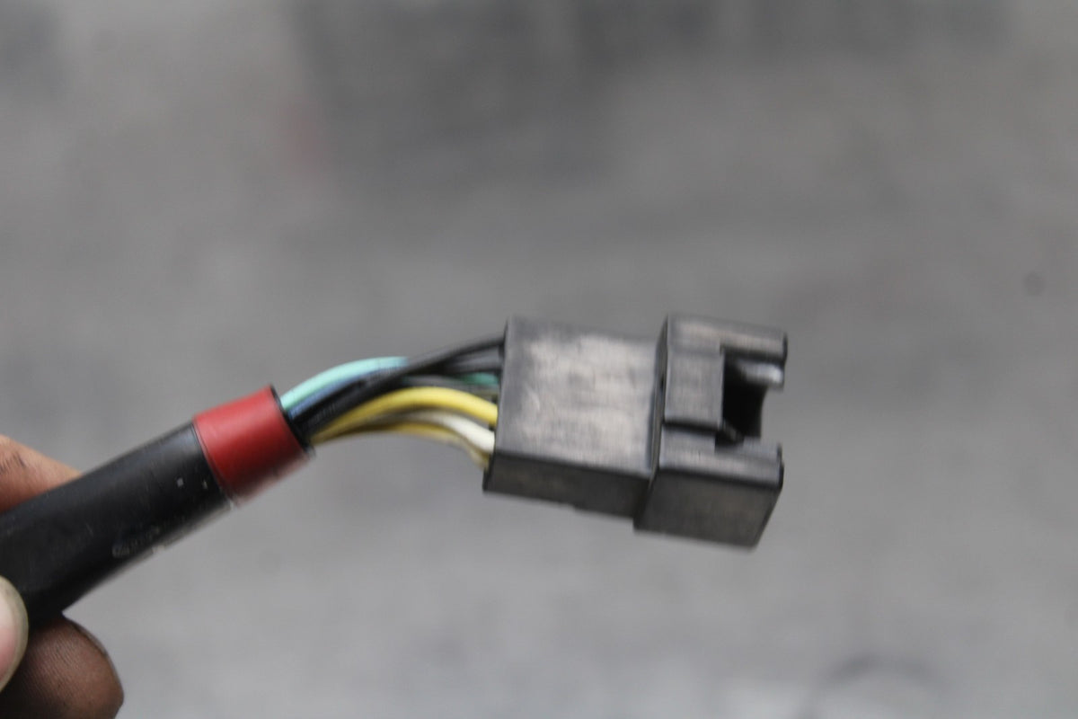 15 SUZUKI GW250F LEFT CLIP ON HANDLE HORN SIGNALS SWITCH SWITCHES BB789