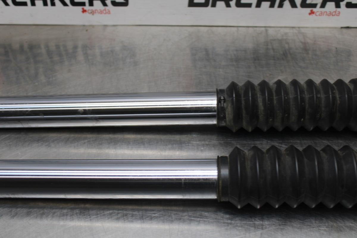 19 MOTO GUZZI V7 III FRONT FORKS SHOCK SUSPENSION SET PAIR BB831
