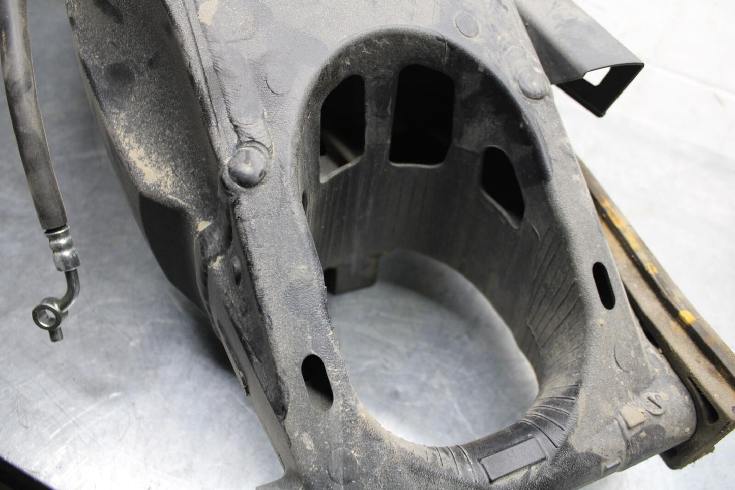 2015 Suzuki GSXR750 REAR SWINGARM BACK SUSPENSION SWING ARM BB595