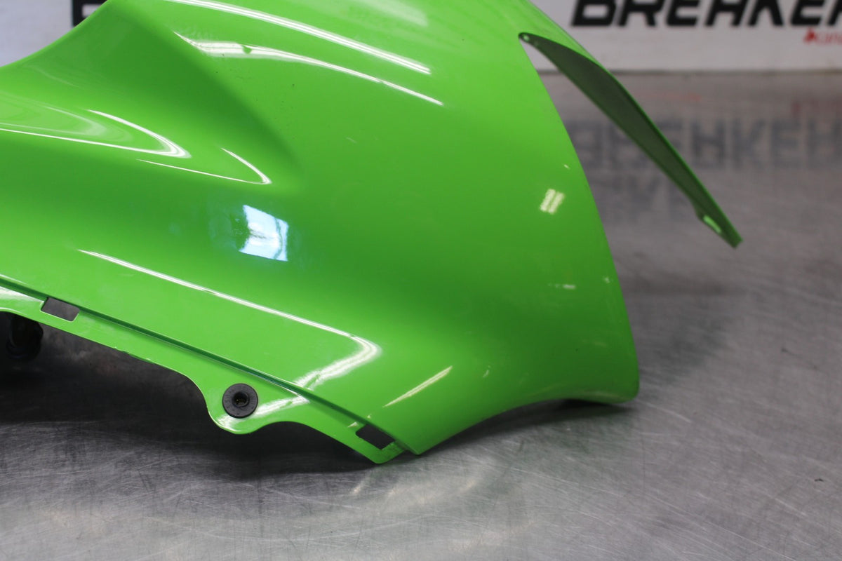04-05 KAWASAKI NINJA ZX10R RIGHT FRONT UPPER MID SIDE FAIRING COWL PLASTIC BB931
