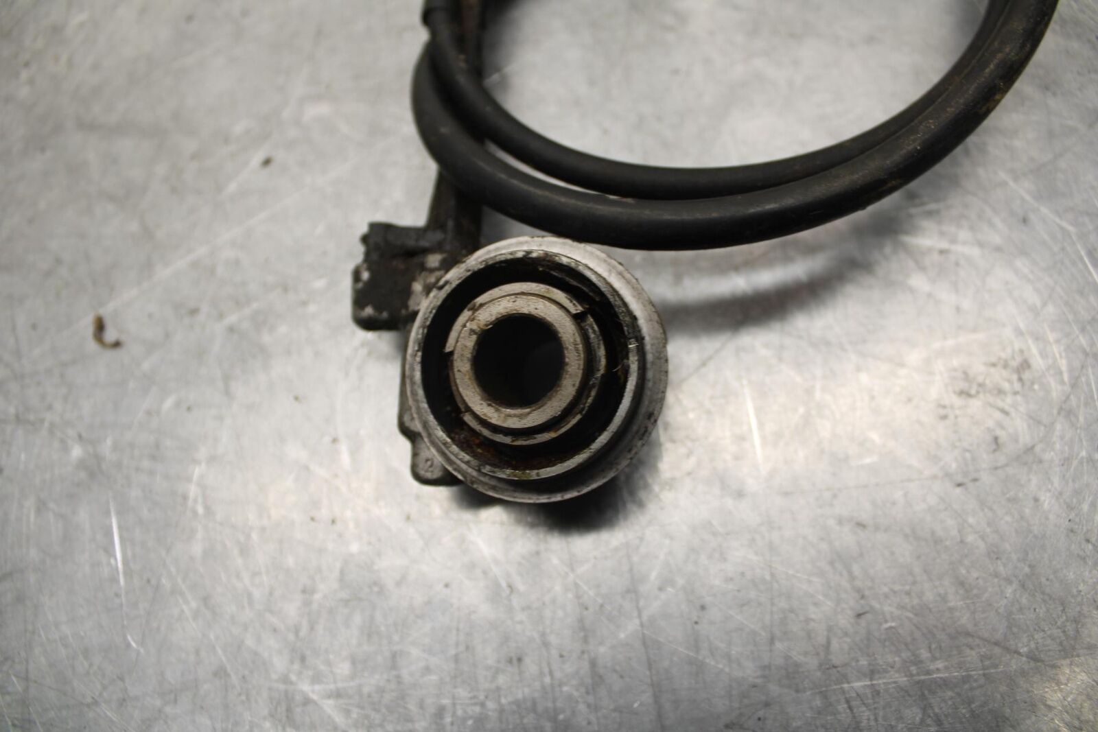 1984 Honda Interceptor 750 VF750F SPEED DRIVE GEAR HUB with CABLE BB38