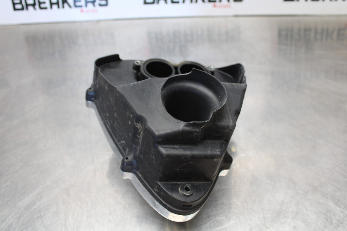 09 YAMAHA V STAR 950 AIR CLEANER FILTER BOX BB172