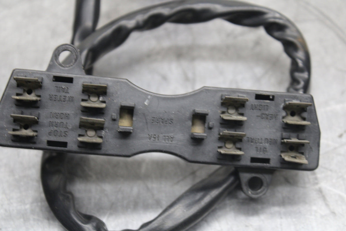 84 HONDA INTERCEPTOR 750 VF750F FUSE BOX BB108