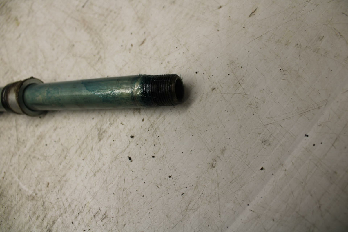 15-16 SUZUKI GSXS750 FRONT WHEEL RIM AXLE PIVOT BOLT BB374