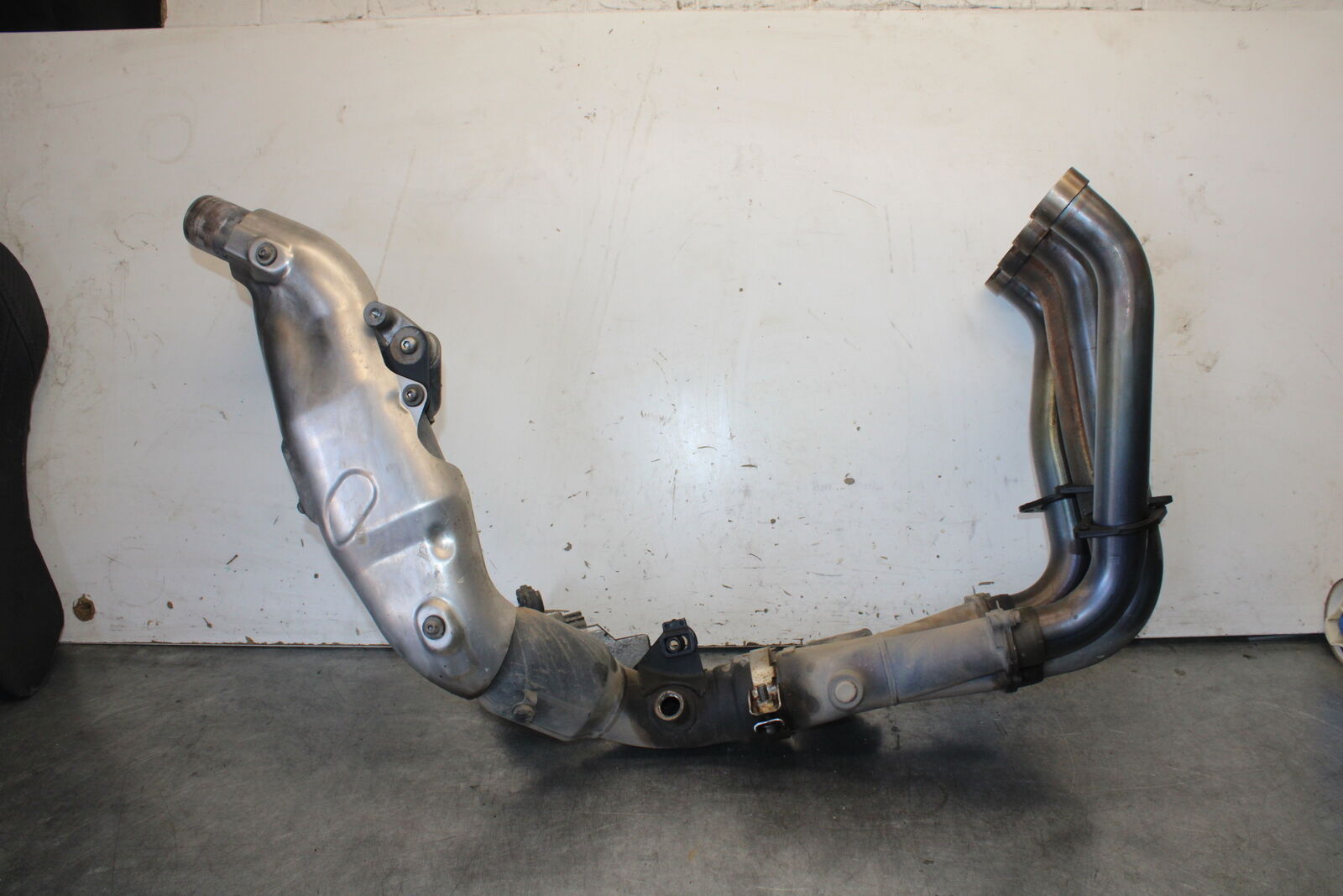 07-08 YAMAHA YZF R1 EXHAUST HEADER PIPES MANIFOLD BB675