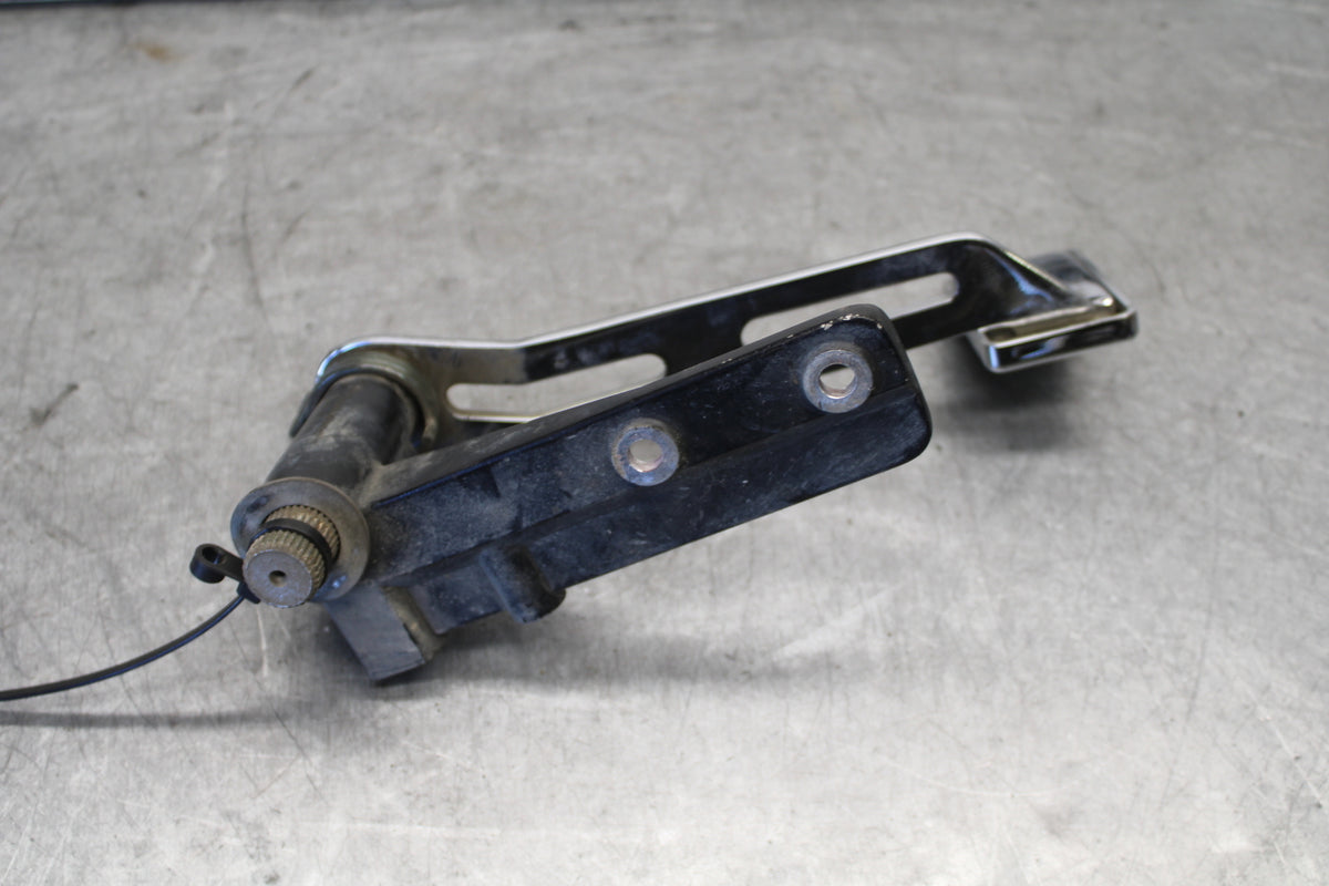 05-06 YAMAHA ROYAL STAR RIGHT REARSET BRAKE FOOT PEDAL BB697