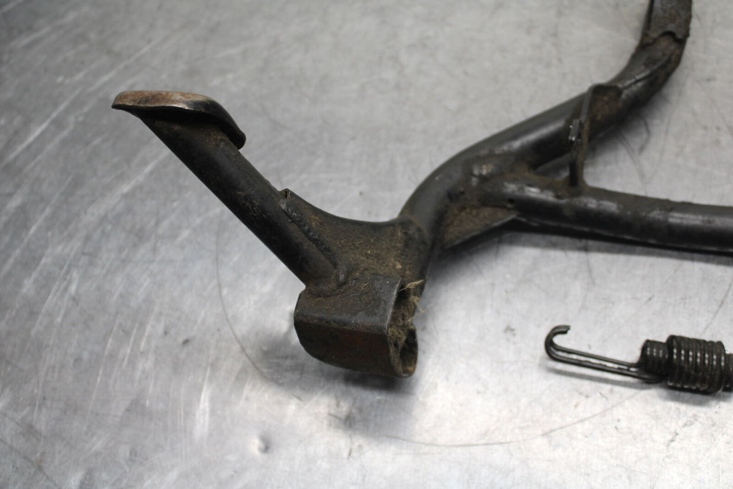 04-05 SUZUKI KATANA 750 GSX750F CENTER MAIN STAND BB110