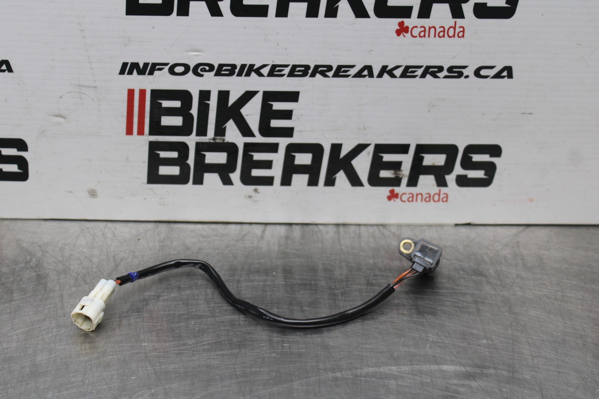06-07 YAMAHA YZF R6 SPEED SPEEDOMETER SENSOR BB802
