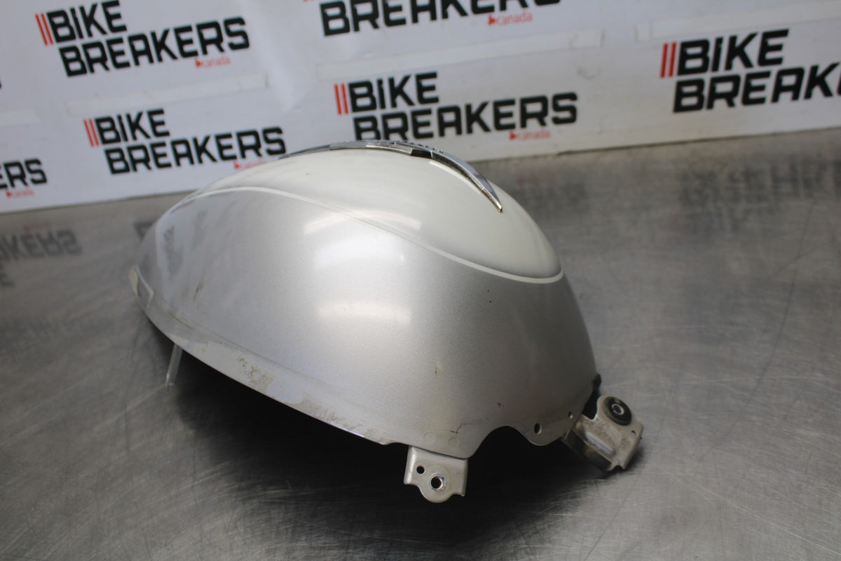 05-09 SUZUKI BOULEVARD C90 LEFT GAS TANK COVER TRIM PANEL COWL FAIRING BB918