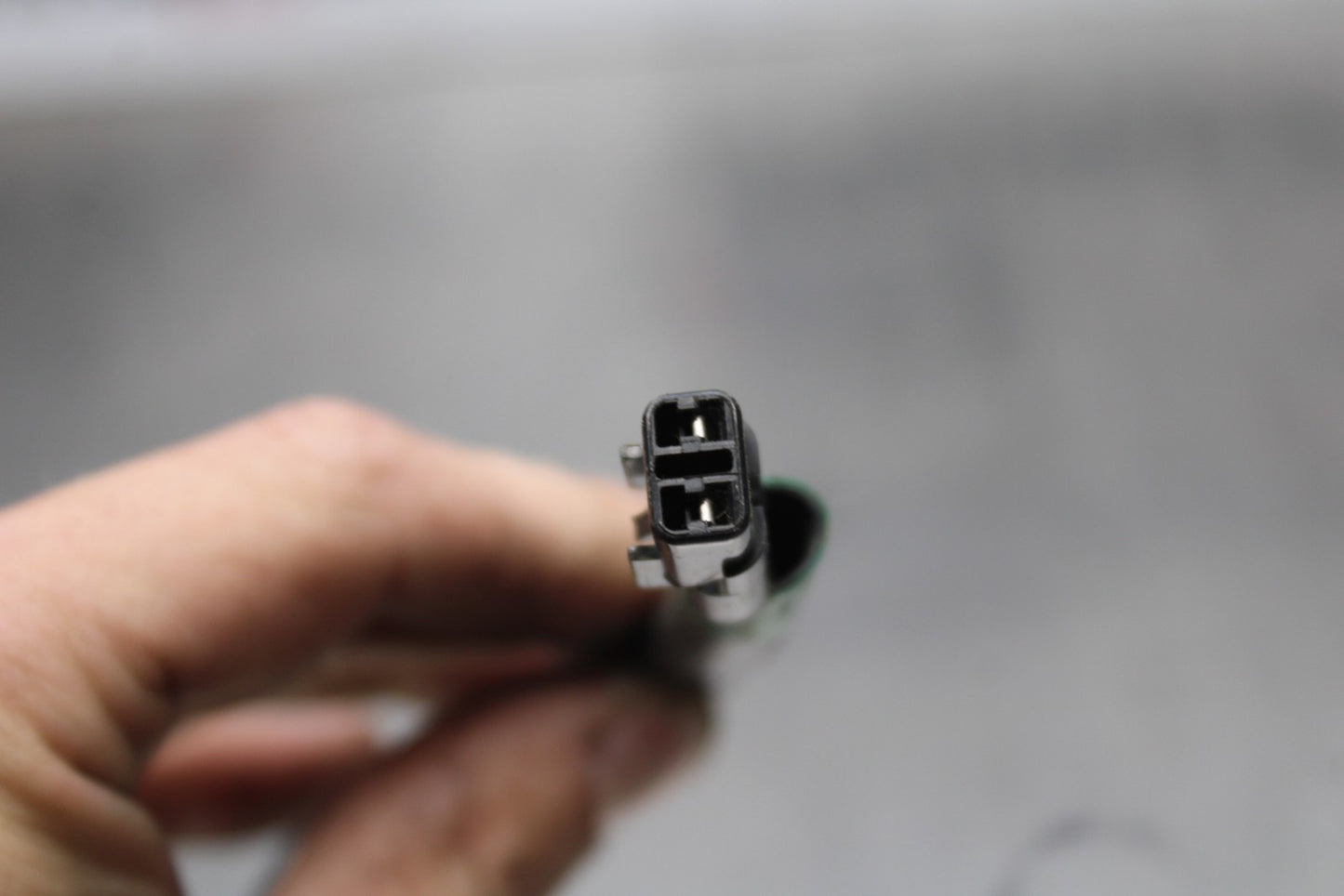 21-23 KAWASAKI NINJA ZX6R REAR BACK BRAKE SENSOR BB179