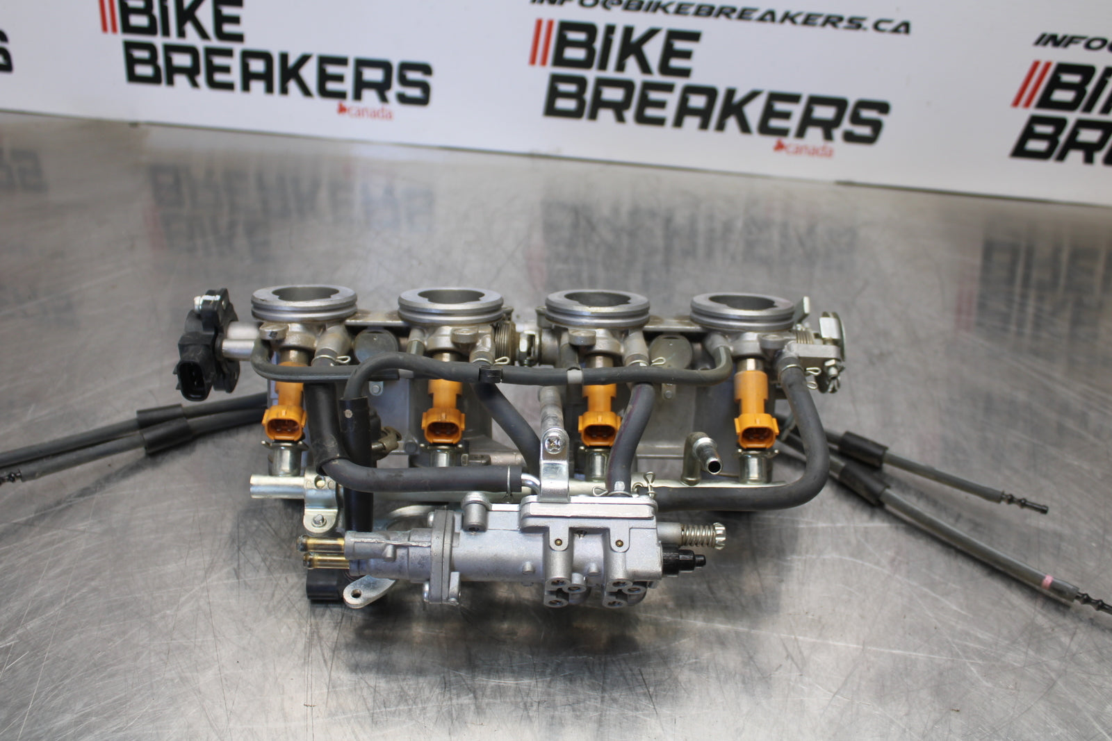 09-15 YAMAHA FZ6R MAIN FUEL INJECTORS / THROTTLE BODIES BB161