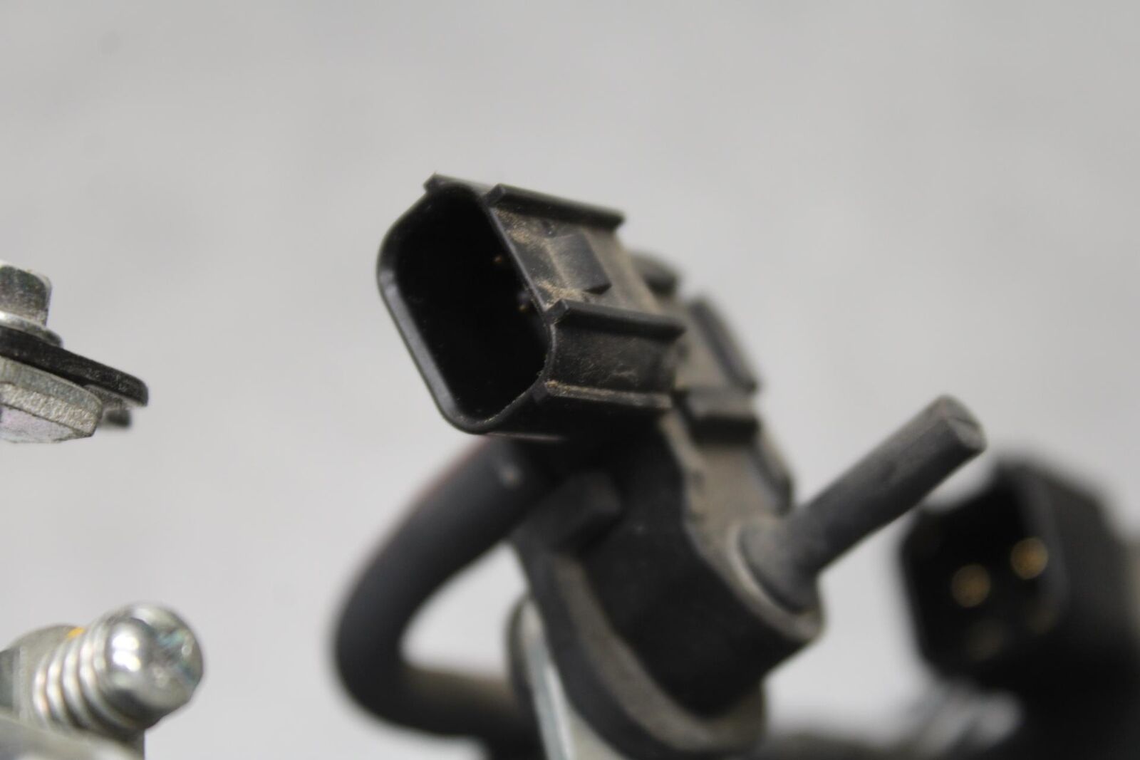 09-12 KAWASAKI NINJA ZX6R MAIN FUEL INJECTORS / THROTTLE BODIES 16163-0128 BB640