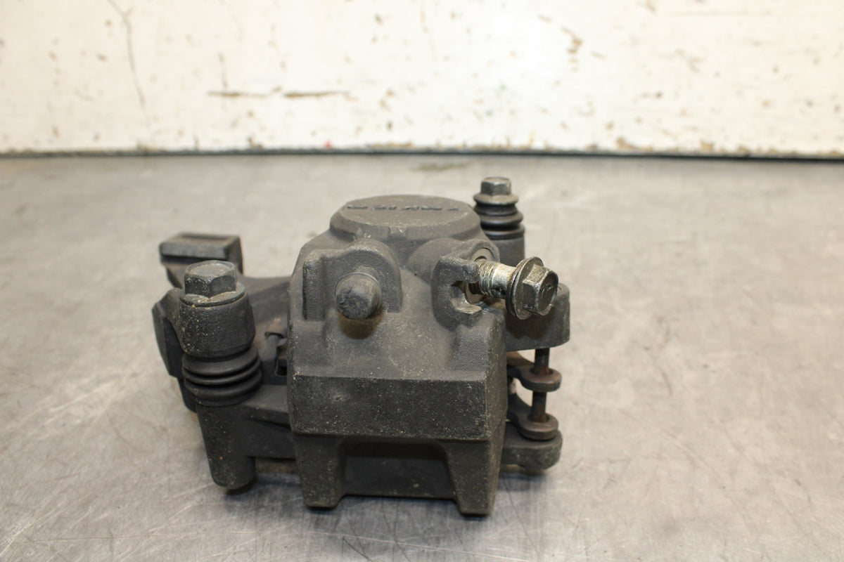 08-10 SUZUKI GSXR 600 REAR BACK BRAKE CALIPER W MOUNT BRACKET BB116