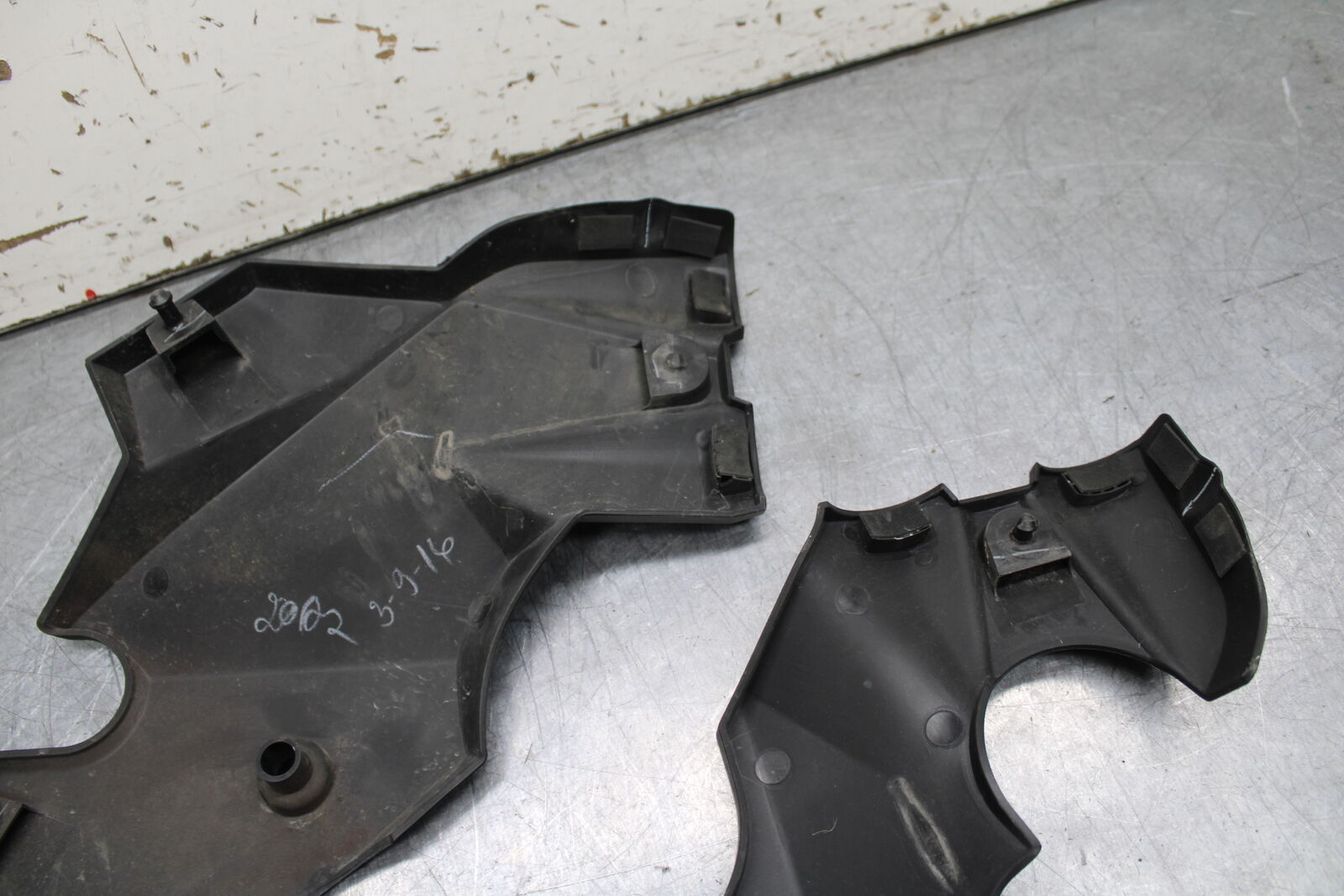 12-17 KAWASAKI ER-6N Z650 RIGHT LEFT FRAME MID SIDE COVERS COWLS TRIM BB709