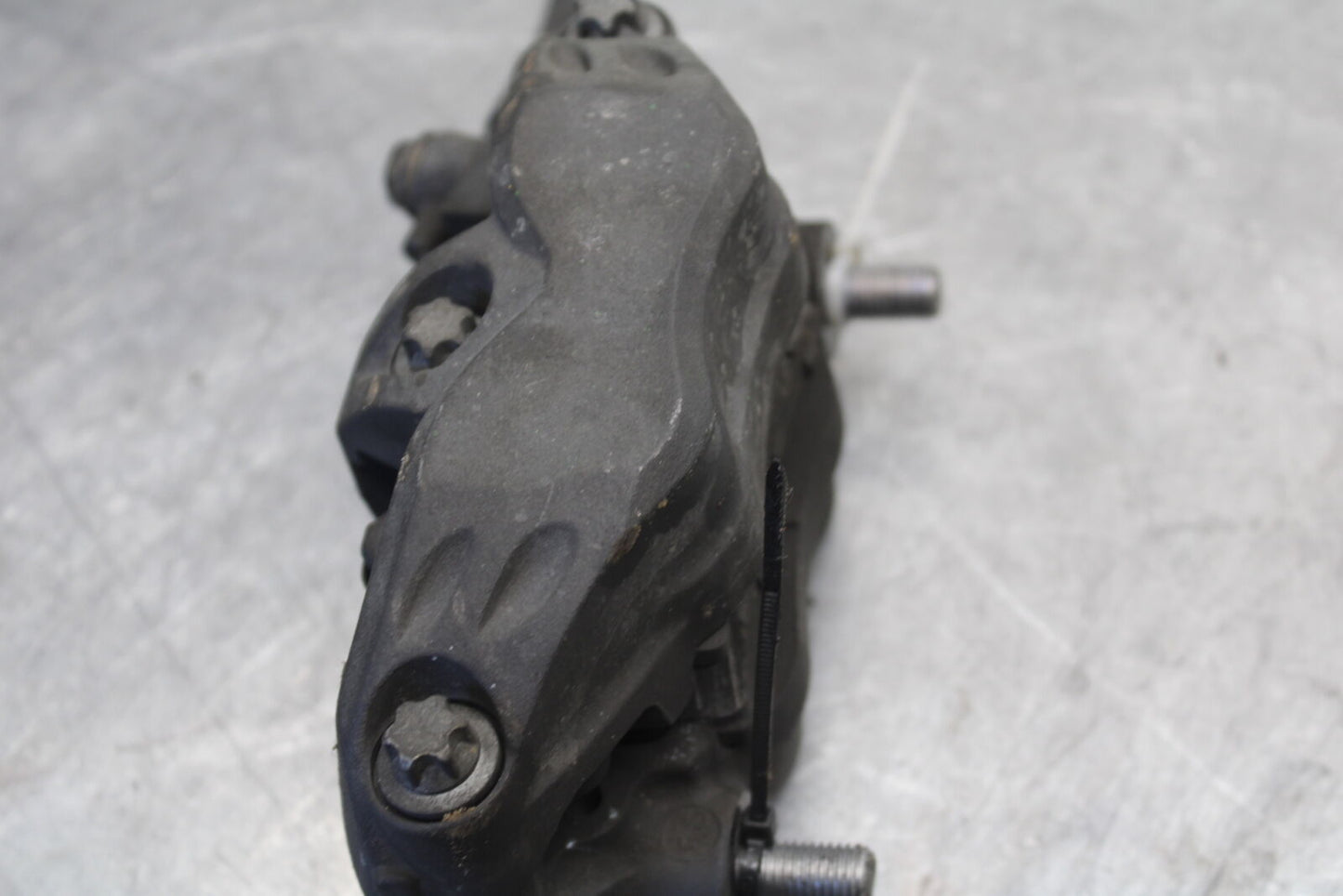 09-12 KAWASAKI NINJA ZX6R ZX600R RIGHT LEFT FRONT BRAKE CALIPER SET PAIR BB656