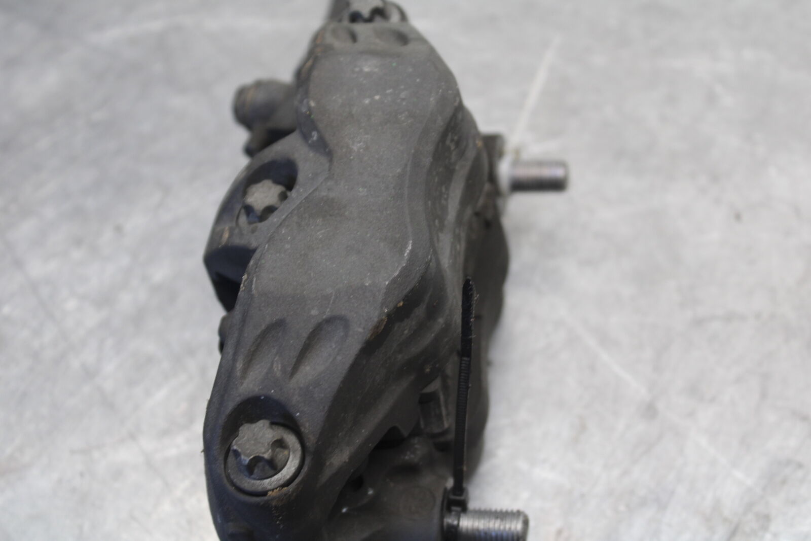 09-12 KAWASAKI NINJA ZX6R ZX600R RIGHT LEFT FRONT BRAKE CALIPER SET PAIR BB656