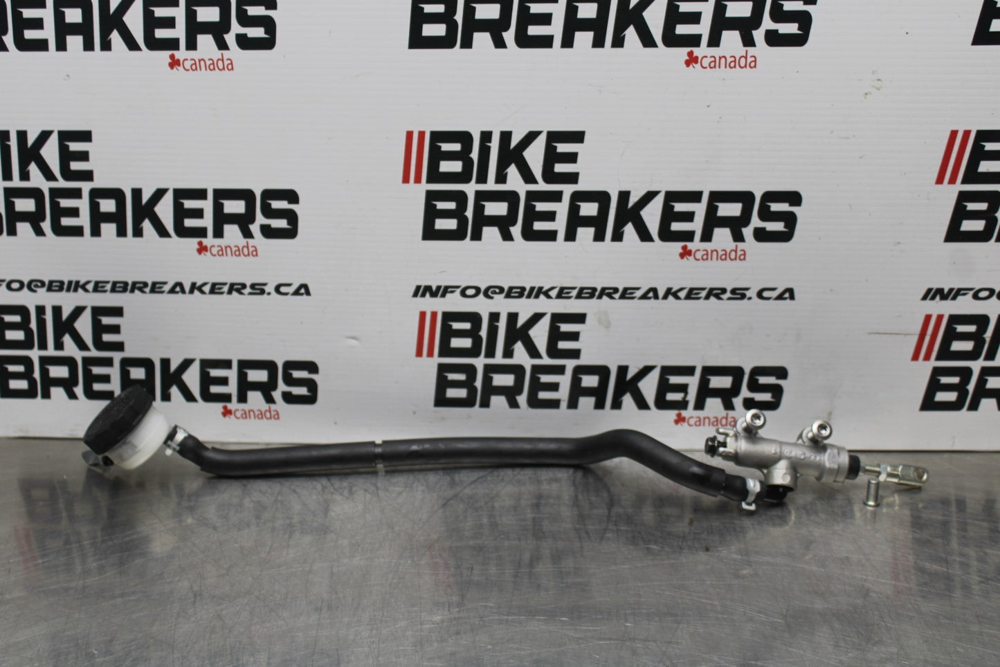 23-24 KAWASAKI NINJA ZX14R REAR BACK BRAKE MASTER CYLINDER W RESERVOIR BB764