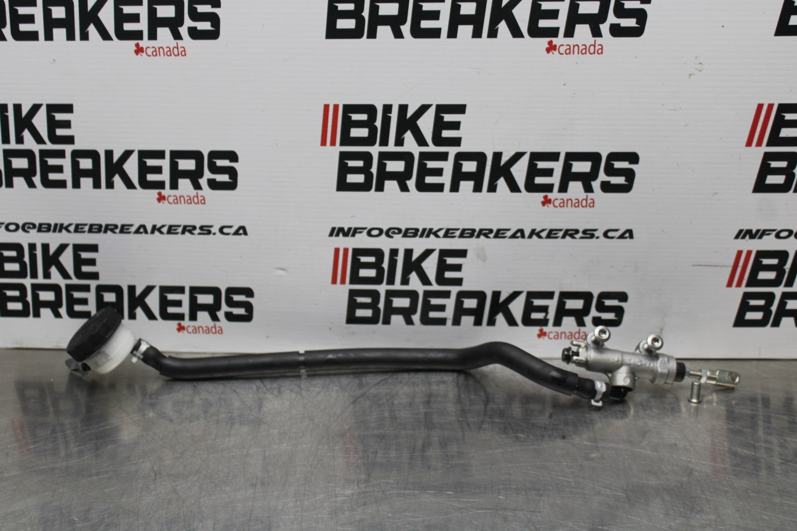 23-24 KAWASAKI NINJA ZX14R REAR BACK BRAKE MASTER CYLINDER W RESERVOIR BB764